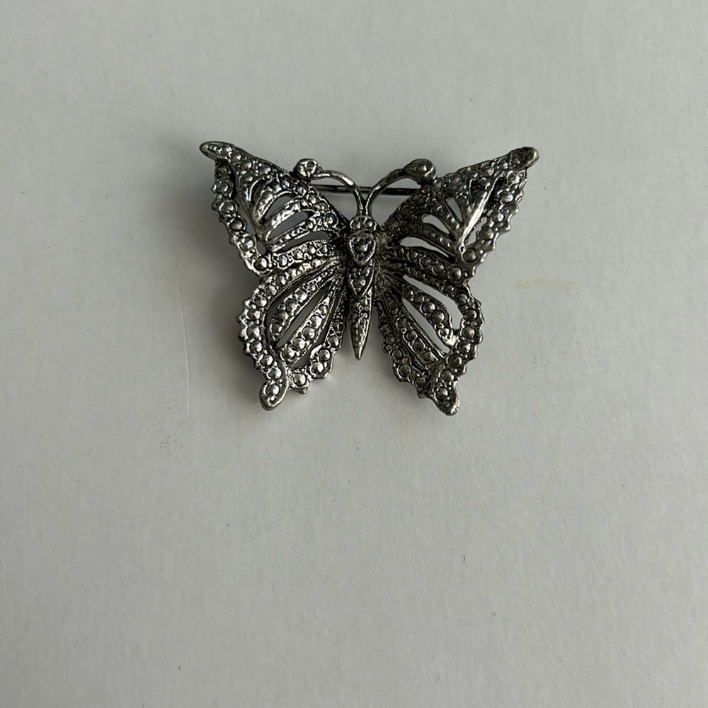 Elegant Silver Butterfly Brooch